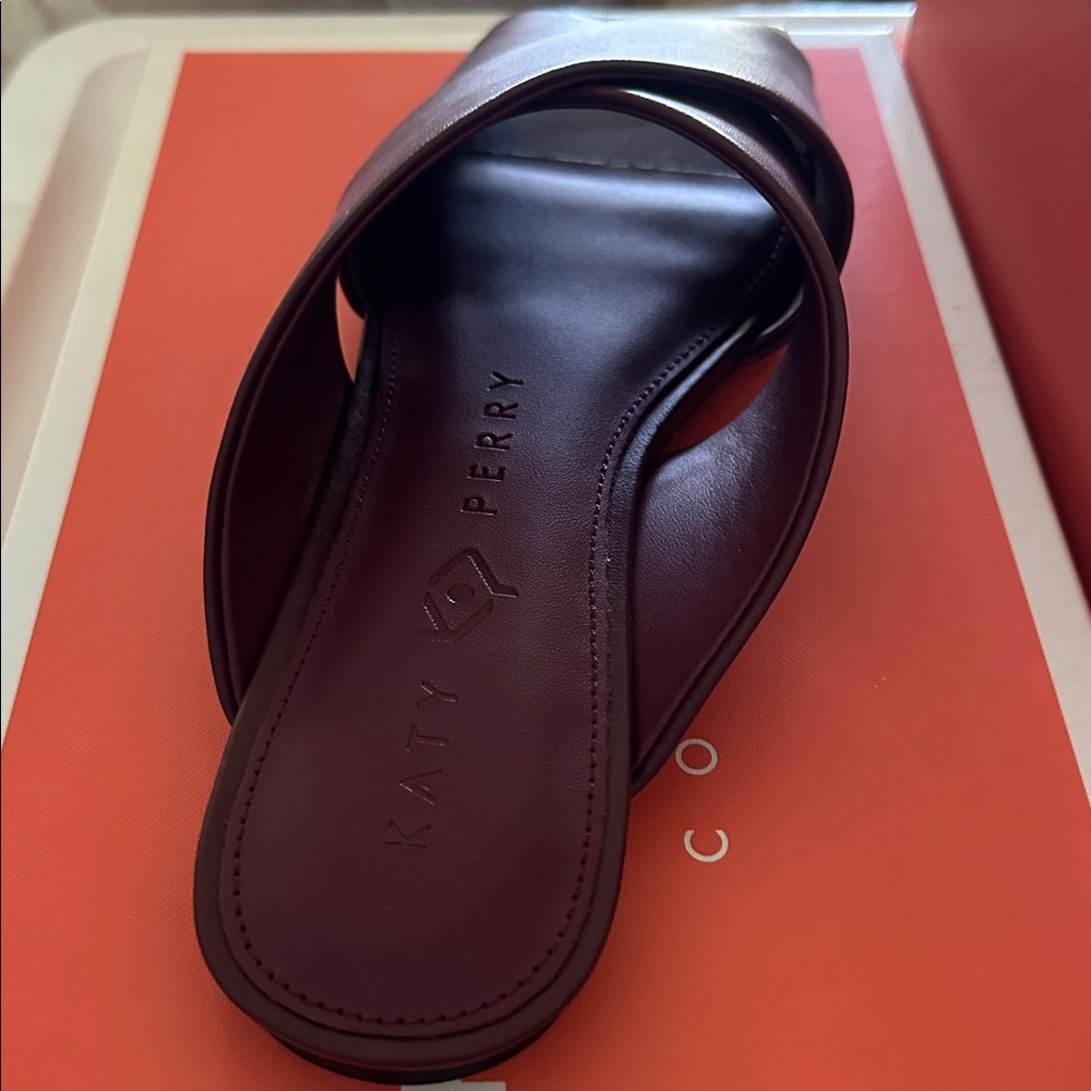 Katy Perry Collection Slides Burgundy/Cranberry slide with silver trim. - Picture 3 of 6